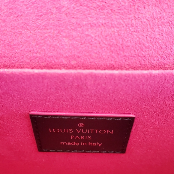 Felicie Epi Black Crossbody with inserts - Picture 9 of 11